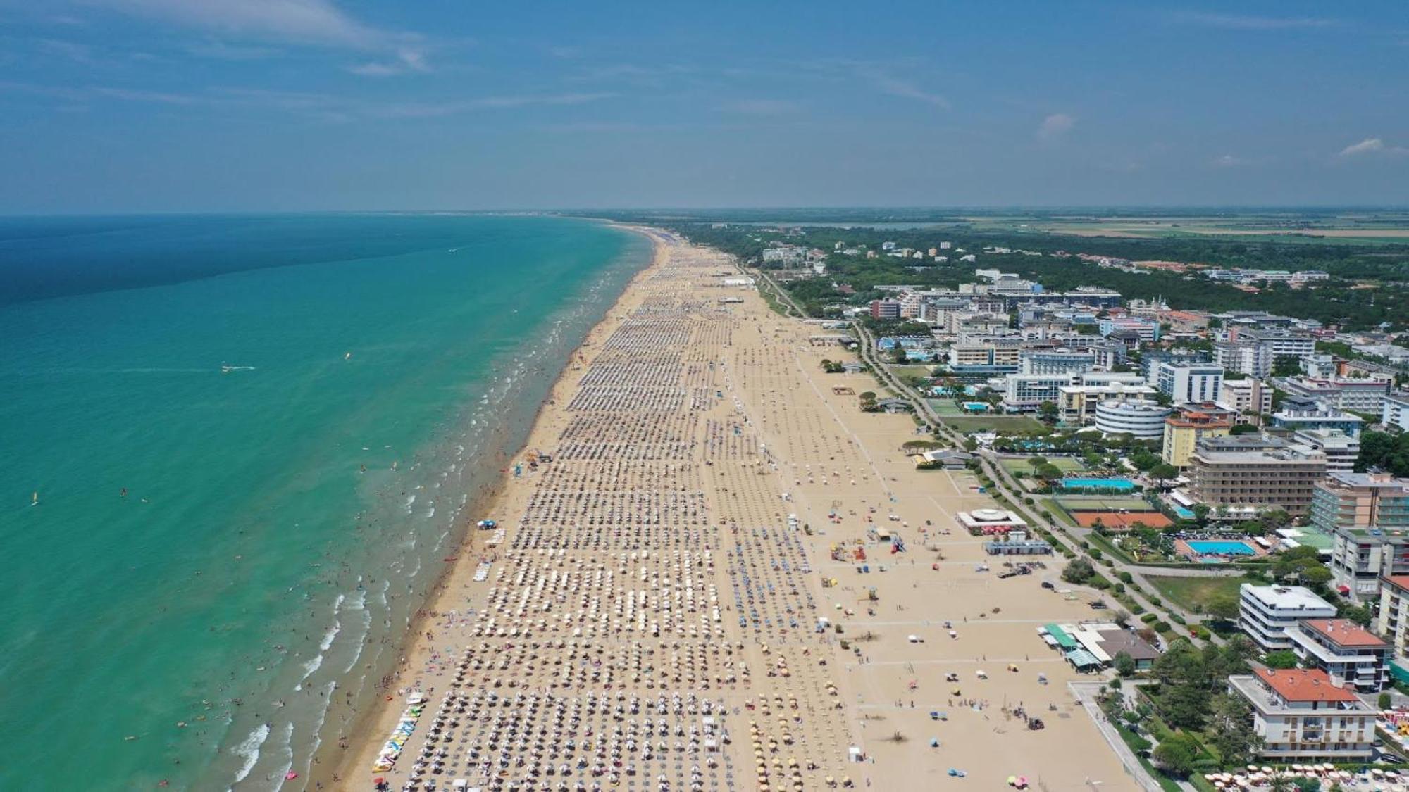 Beautiful Apartment Close To Bibione Beach - Beahost Extérieur photo